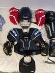 Komplett utrustning utespelare hockey