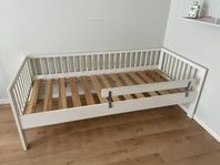 Juniorsäng från ikea 