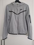 Nike Tech Hoodie med dragkedja 