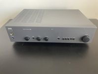 NAD 302 Stereo förstärkare