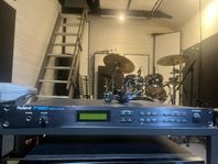 Roland P330 kompetent pianomodul