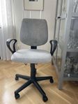 Grå kontor/skivbordsstol