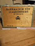 Retro Televerkslåda med antik borr