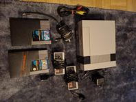 Nintendo 8-bit komplett med spel.