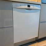 Mycket fräsch Bosch diskmaskin. För 800kr