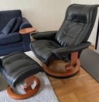 Stresslessfåtölj Ekornes med fotpall