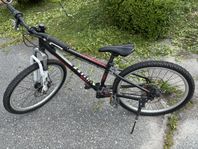 Defekt 24 tum Wihte cykel 8 växlar