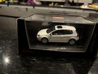 Modellbil VW Golf V, Schuco 