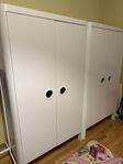 klädskåp från IKEA (Busunge)