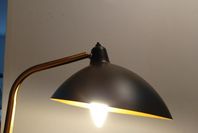 Dyberg Larsen golvlampa
