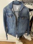jeansjacka 