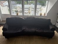 Bortskänkes soffa