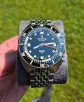 Aquastar Benthos Heritage II