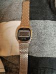 Vintage Unik le cel quartz 9234