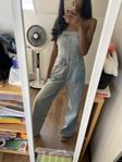 jumpsuit 300kr 