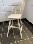 vit ikea agam juniorstol