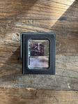 Svart/grå MTG deck box / leklåda för 100+ kort