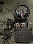Logitech G29 ratt, pedaler och växelspak