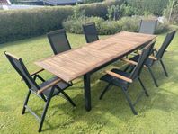 Trädgårdsmöbler bord med 6 positionstolar i teak. 