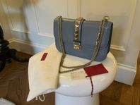Valentino Glam Lock Axel-/crossbody väska 