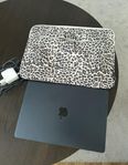 MacBook Air 15 tums 2024 M3 8GB 256GB MIDNIGHT