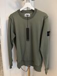 Stone Island - Moncler - Parajumper - Helly Hansen