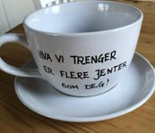 Tekopp med norsk text 