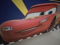 säng blixten mcqenne