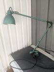 Industri lampa ESSDE 30-40 TAL