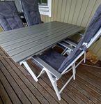 Utemöbler bord och 4 stolar med dynor