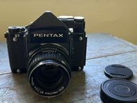 Pentax 67 med fyra objektiv m.m