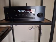 stereo Yamaha 2500kr
