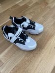 Rullskor / Sneakers med hjul, stl.33