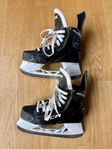 Hockey - CCM Skridskor AS550 Str: 33,5 /21 cm