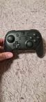 original Nintendo Switch pro kontroll i mycket fint skick