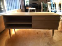 TV-bänk