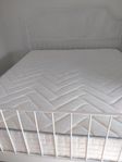 SÄNG MED MADRASS – 180x200 cm – NATURALEX & IKEA