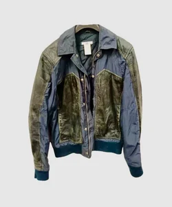 Beautiful and timeless Versace bomber jacket in navy color 