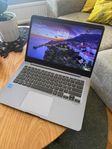 Asus laptop 14" skärm i mkt fint skick.