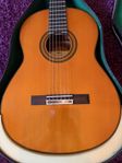 Vintage Yamaha G-231 II inkl Capo.