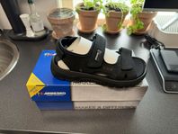 Sandal Arbesko Storlek 41. Aldrig använda