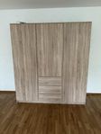 Garderoben från Jysk 180x200