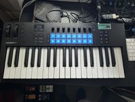 Novation Launchkey 37 MK4