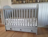 barnsäng ikea Gonatt spjälsäng