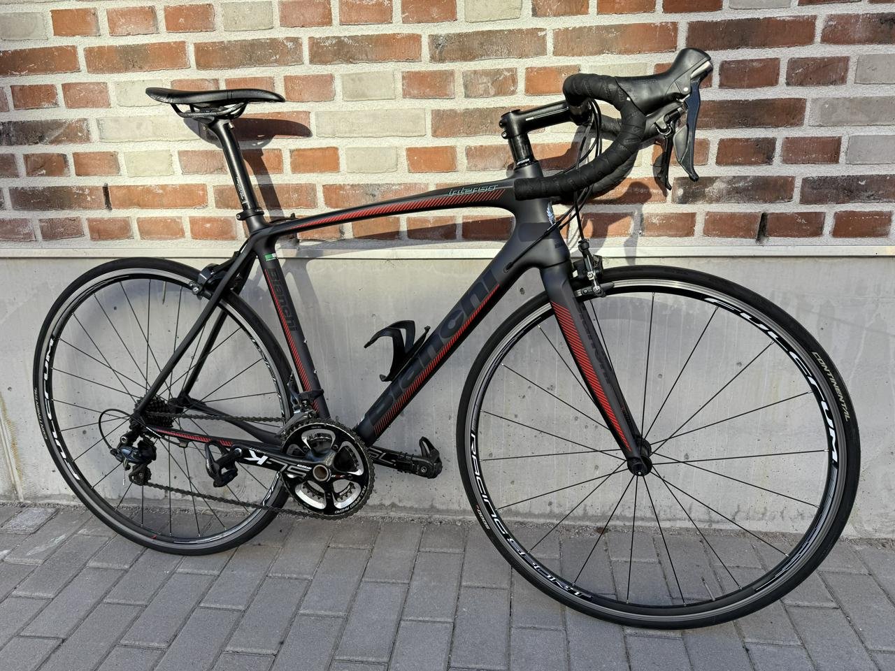 Bianchi Intenso (storlek 55, M)