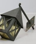 LYKTA, utomhus, 1970-tal, svartlackerad metall, gultglas