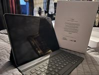 IPad Pro 12.9” 128GB med tangentbord