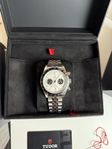 Tudor black bay chrono panda helt ny jubileum band