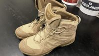 Black Eagle Athletic 2.0 V T mid/desert kängor stl 44