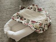 Babynest Sleepyhead Deluxe Plus Pod + extra överdrag